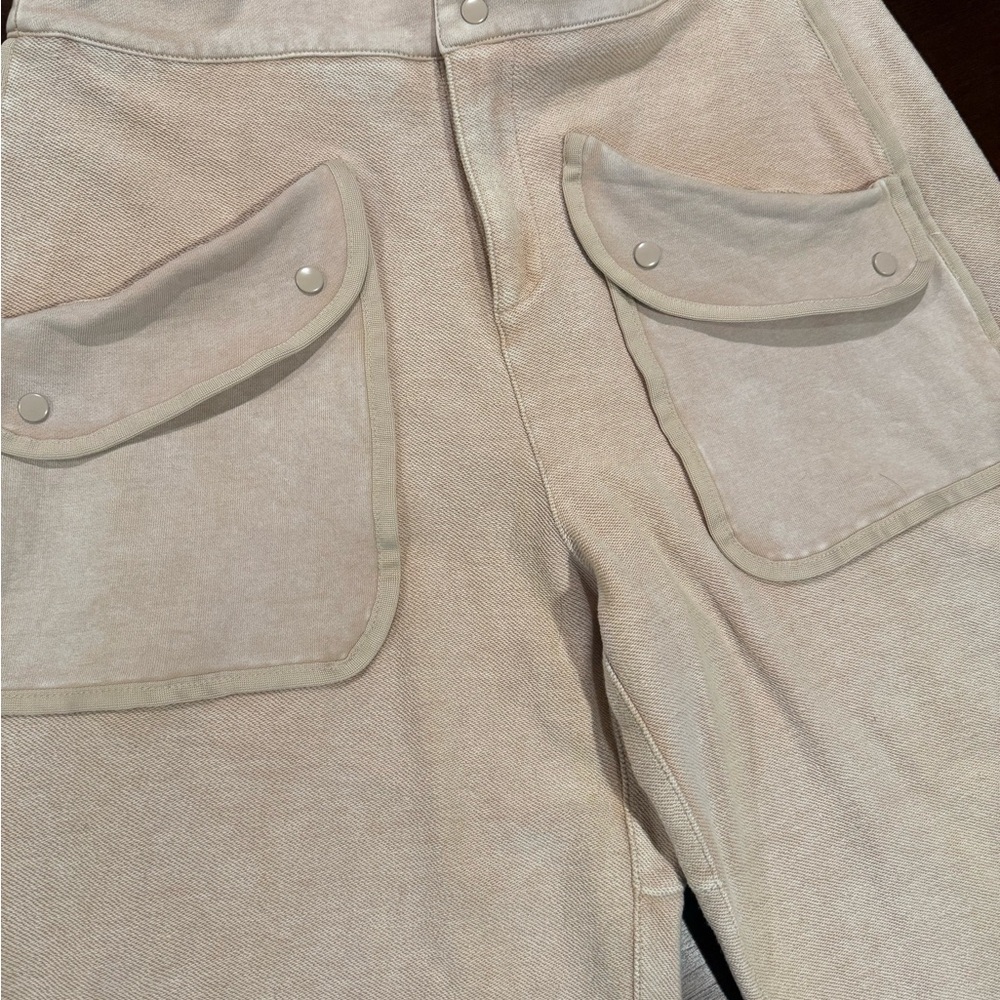 Three Bird Nest - Stylish Cream Women's Barrel Pants - Picture 10 of 11